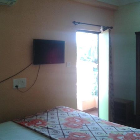 Ancora Beach Resort Baga Exterior foto