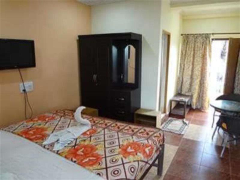 Ancora Beach Resort Baga Exterior foto